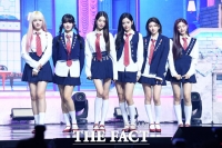  '모든 면에서 당당한'…아이브, 거침없이 'LOVE DIVE'(종합)