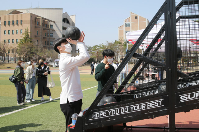 목원대학교가 코로나19로 중단됐던 대면 축제를 3년 만에 재개했다. / 목원대 제공