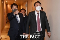  尹 당선인, 권성동에 축하 전화 '제대로 일 해보자'