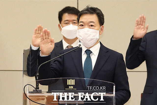 문재인 정부 사람으로 지목된 김오수 총장조차 앞장서는 모양새를 취한다./더팩트 DB