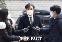  조국 '우리 가족에 들이댄 잣대, 尹인사에도 적용하라'