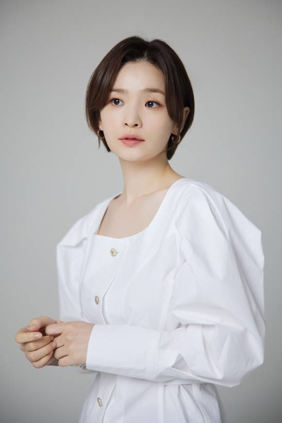 배우 전미도가 JTBC 수목드라마 서른, 아홉 종영 인터뷰를 진행했다. /비스터스엔터테인먼트 제공