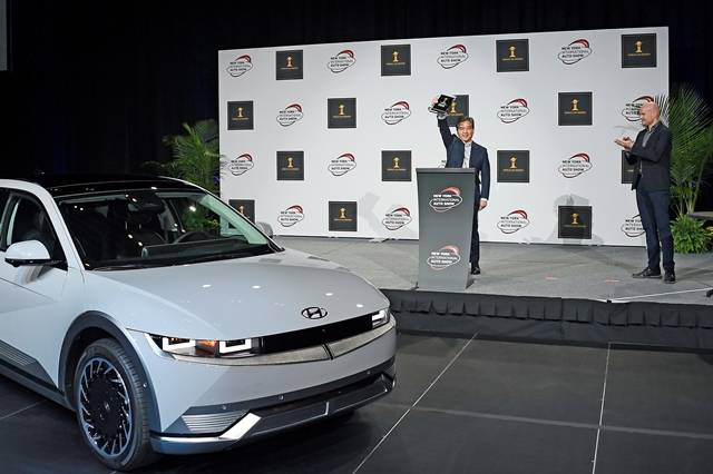 현대자동차 아이오닉 5가 2022 월드카 어워즈에서 세계 올해의 자동차로 선정됐다. /현대자동차그룹 제공