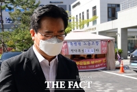  청문회 준비위해 첫 출근하는 정황근 농림축산식품부 장관 후보자 [포토]