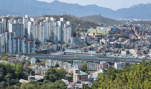 올해 1분기 서울 연립다세대(빌라)의 매매 거래건수는 7619건으로 조사됐다. 이 가운데 전용면적 60㎡ 이하는 6818건(89.5%)을 차지했다. /윤정원 기자