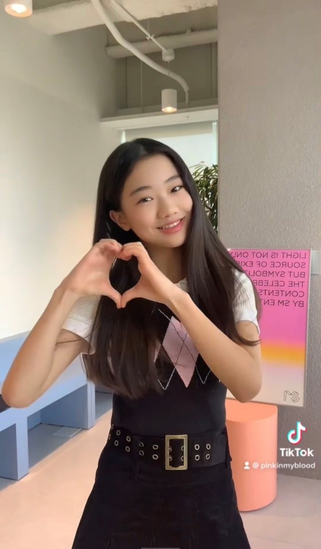 댄스 신동 유튜버 나하은이 SM엔터테인먼트와 전속계약을 체결하며 차세대 K팝 아티스트로 발돋움하겠다고 예고했다. /SM엔터테이먼트 제공