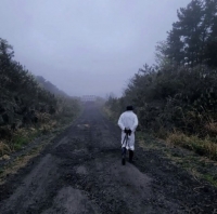  '결혼 고백' 이재훈, 2년 만에 근황…'새벽 6시 고사리를 찾아서'