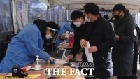  서울광장 선별검사소 철거…'책 읽는 광장'으로