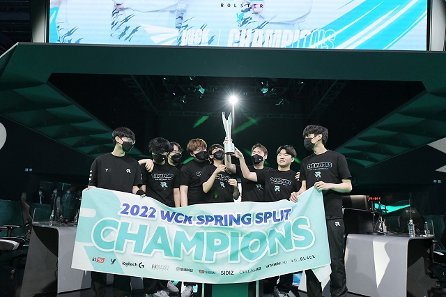 2022 WCK 스프링 우승을 차지한 롤스터 Y /라이엇게임즈 제공