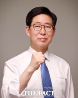  '민주당 후보' 양승조 충남지사 '미래 위한 100년 만들겠다'