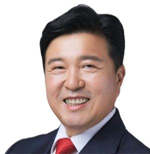 최재구 보좌관이 국민의힘 예산군수 후보로 확정됐다. / 최재구 후보 제공