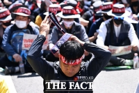  '멈춰! 반노동, 엎어! 불평등' 서울서 열린 2022년 세계노동절 대회 [TF사진관]