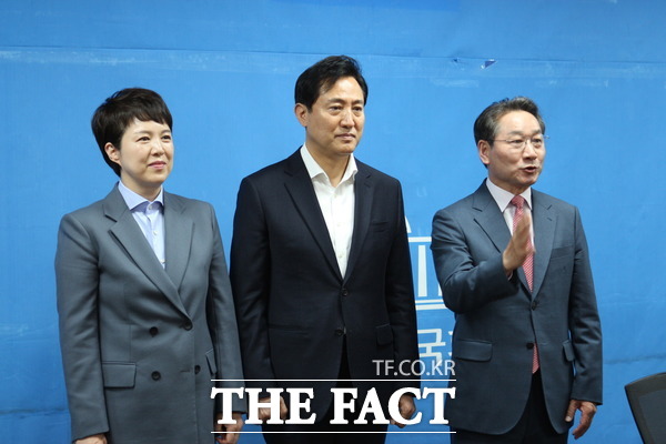 국민의힘 유정복 인천시장 후보(오른쪽) 등 국힘 수도권 후보들이 6일 수도권 정책 공조 체제를 구축·유지하기로 의견을 모았다. /정복캠프 제공