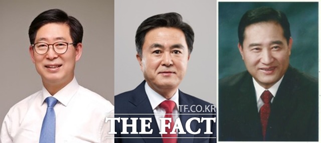 오는 6.1지방선거 후보등록이 모두 마감된 가운데 춤남도지사 선거에 더불어민주당 양승조, 국민의힘 김태흠, 충청의미래당 최기복 후보가 출사표를 던졌다. / 더팩트 DB
