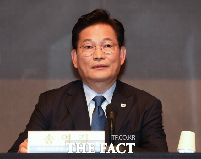 송영길 더불어민주당 서울시장 후보가 16일 오전 서울 중구 한국프레스센터에서 열린 관훈토론회에서 발언하고 있다. /국회사진취재단