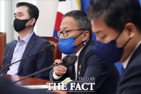  '한동훈 임명 강행 반대!'…민주당, 尹정부의 '검찰 출신 인사' 비판 [TF사진관]