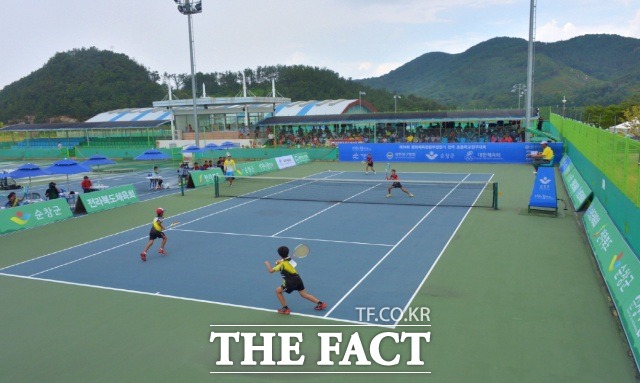 제57회 전국 주니어테니스선수권대회(1차)가 오는 20일 부터 25일까지 6일간 순창군 공설운동장 테니스코트에서 열린다. /순창군 제공