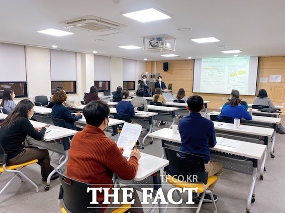 시흥시가 행정의 전문성을 강화하고, 공정성을 확보하기 위한 자체 직무교육을 설계해 운영 중이라고 25일 밝혔다./시흥시 제공