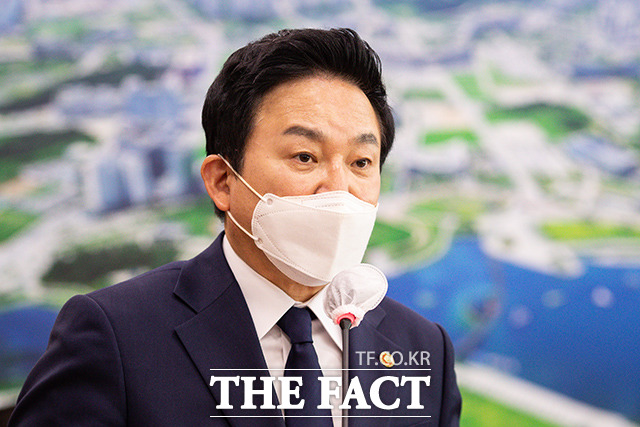 국토교통부는 주택공급 계획을 정부 출범 100일 이내에 마련한다는 과제를 속도감 있게 실현하기 위해 주택공급 혁신위원회를 구성하고 구체적인 대책 마련에 나선다. 사진은 원희룡 국토교통부 장관. /이선화 기자