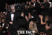  한국영화 '겹경사'…칸영화제 박찬욱 '감독상'·송강호 '남우주연상' 수상