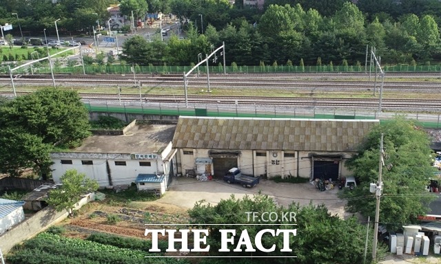 고양시는 일산서구 일산동 소재 농협창고를 주민들의 문화공간으로 활용하기 위한 복합문화예술창작소 조성사업을 6월 시작한다./고양시 제공