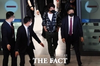  '칸의 남자' 송강호, 화려한 귀국 [포토]