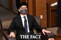  한동훈, 인사검증 논란에 '비밀에서 감시받는 업무로 전환'