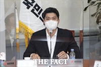  김용태 '고민정, 권력 보고 줄 서…'586 앵무새''