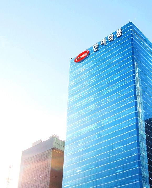 한미약품이 자체 개발한 HM43239이 글로벌 임상 연구에서 우수한 연구 결과가 나온 것으로 나타났다. /한미약품 제공