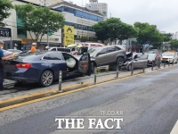  대구 사월역 인근서 4중 추돌사고…7명 부상