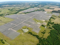  한화큐셀, 美에 대규모 태양광 발전소 건설…전력거래계약까지 체결