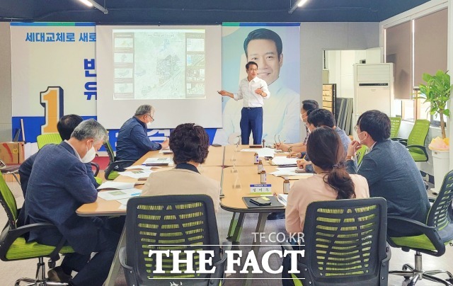 민선8기를 책임지고 이끌어갈 최경식 남원시장 당선인이 인수위원회를 본격 가동했다. /남원시 제공