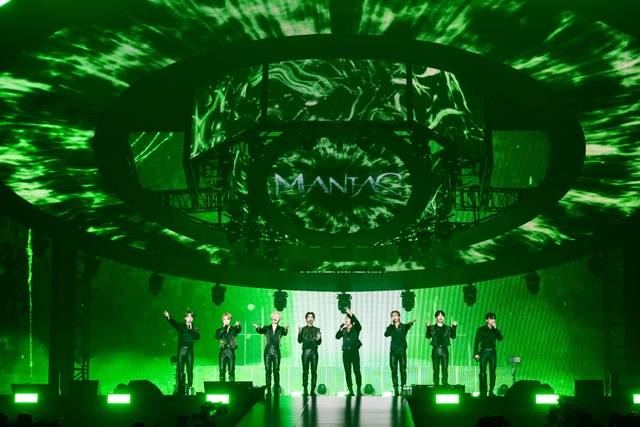 스트레이 키즈가 두 번째 월드투어의 일본 첫 개최지인 고베 공연을 성공적으로 마쳤다. /JYP엔터테인먼트 제공