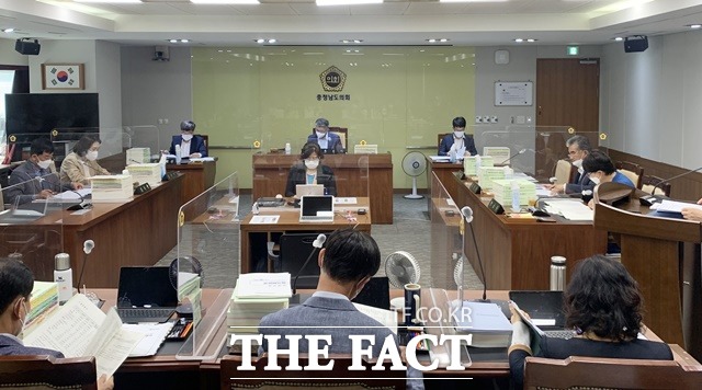충남도의회 교육위원회는 13일부터 2021회계연도 충남도교육비특별회계 결산 승인의 건 및 예비비 지출 승인의 건, 기금 결산 승인의 건 등을 심사한다. / 충남도의회 제공