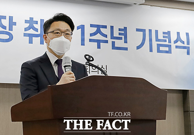 김진욱 고위공직자범죄수사처(공수처)장은 인지수사 경험이 있는 전현직 검사를 영입하고 싶다고 21일 밝혔다./공수처 제공
