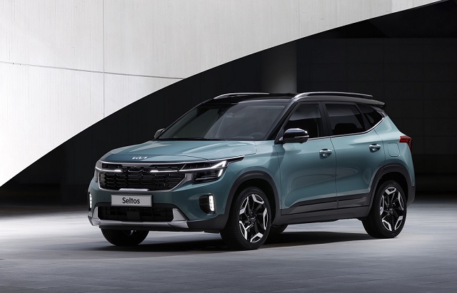 기아가 소형 SUV 셀토스의 부분변경 모델 더 뉴 셀토스의 내·외장 디자인을 30일 공개했다. /기아 제공