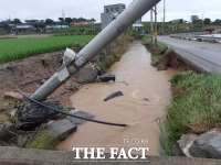  서산 시간당 100mm 폭우에 주택과 상가, 도로 등 침수 피해