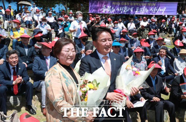 김영환 충북도지사 내외 / 충북도 제공