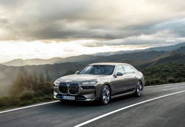 BMW는 부산모터쇼에서 미래를 이끄는 드라이빙의 즐거움을 테마로 순수 전기 플래그십 세단 i7을 공개할 예정이다. /BMW그룹코리아 제공