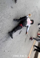  차박→모텔→월세방…文 사저 앞 1인 시위자, 평산마을 이웃 됐다