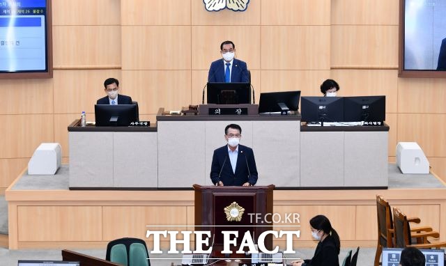 여수시의회 의장단과 상임위원장 선출에 나선 여수시의회 본회의장 모습. /여수시의회 제공