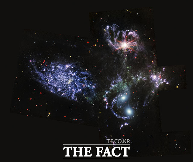 12일(현지시간) 미국항공우주국(NASA)이 우주망원경 제임스 웹이 찍은 우주 사진을 공개했다. 사진은 5개 은하의 집합체 스테판 오중주(Stephans Quintet)의 모습. /NASA