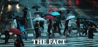  우산쓰고 발걸음 재촉하는 시민들 [포토]