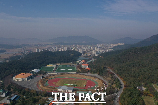 하늘에서 내려단 본 해남군 우슬경기장 전경/최영남 기자