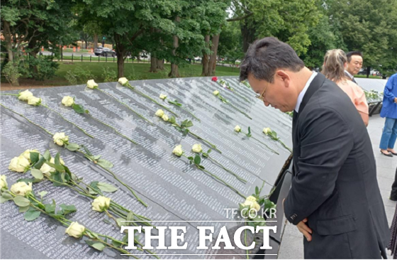 김형동(국민의 힘, 경북 안동·예천) 의원이 한국전 전시자 추모의 벽 헌정식에 참석했다/경북 안동·예천=이선미 기자