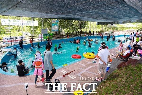 두계천 생태공원 물놀이장 모습 / 계룡시청 제공