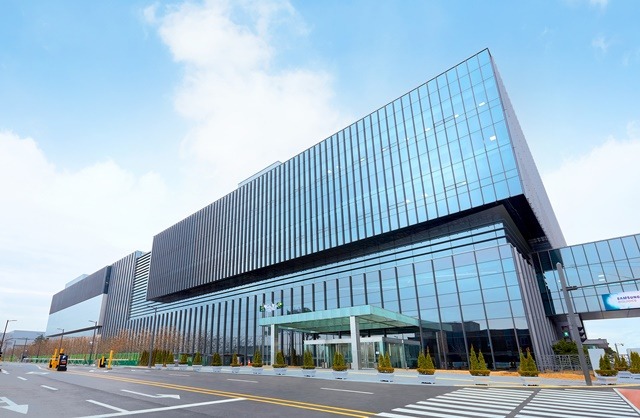 삼성바이오로직스는 지난해 하반기 모더나의 mRNA 백신 완제의약품을 위탁생산(CMO)한 데 이어 mRNA 원료의약품 설비까지 마련하며 원스톱 생산체제를 갖추게 됐다. /삼성바이오로직스 제공