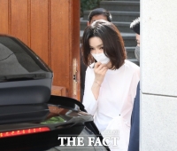  “김건희 논문, 검증보고서 공개하라”…민주당, 국민대 항의 방문