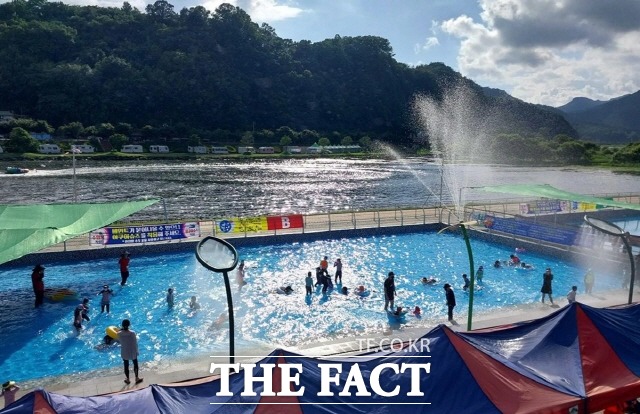 제15회 정남진 장흥 물 축제 물놀이장을 연장 운영한다/장흥군 제공