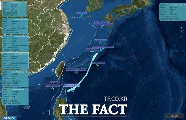 중국 싱크탱크인 남중국해전략태세감지계획(SCSPI) 가 추적해 트위터에 올린 미공군 정찰기 위치와 궤적. /SCSPI